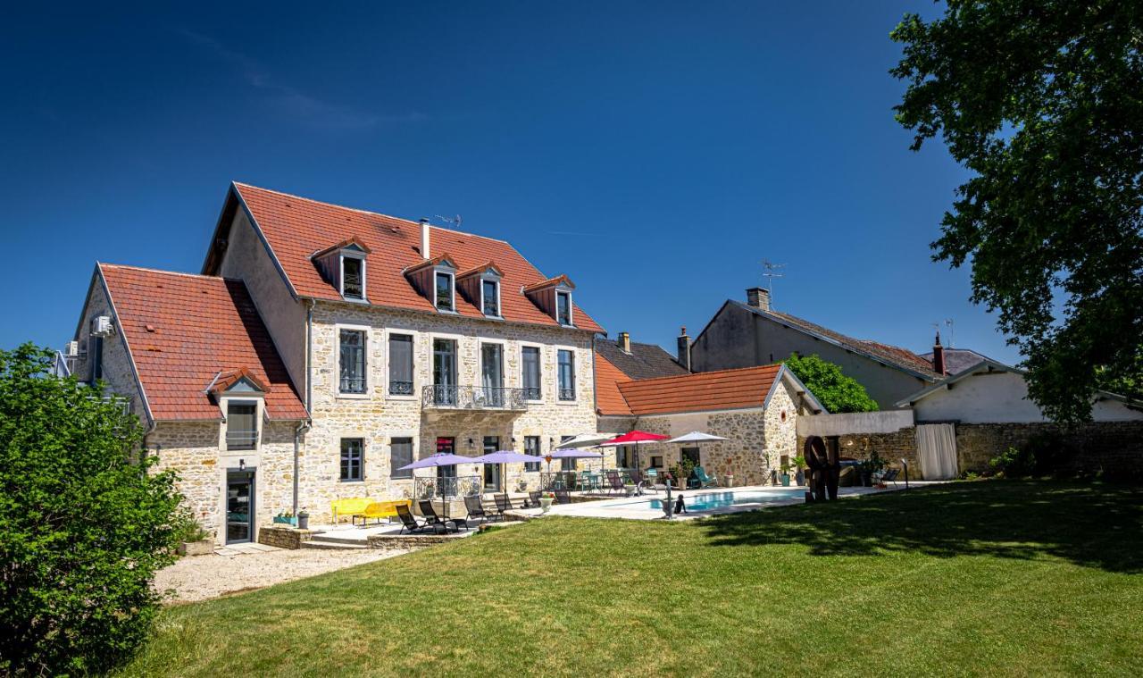Le 49 Côté Parc&SPA Domblans Exterior foto